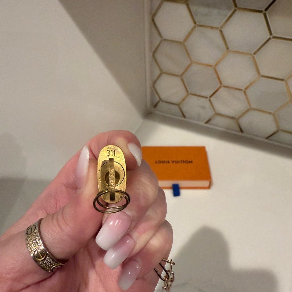 Authentic Louis Vuitton lock and key Necklace #311 - Picture 9 of 9